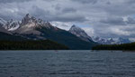 Maligne Lake mit 3.000er im Hintergrund
