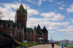 Flaniermaile vor dem "Hotel Fairmont Chateau Frontenac"