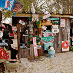 .....warum nur hängen hier so viele Deutsche Kennzeichen??