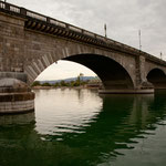 Diese berühmte Brücke kann doch nur in London stehen