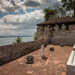 ...es liegt am schönsten Platz am See....