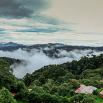 ....das Panorama über den "Los Quetzales Nationalpark.....