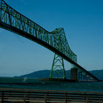 Auch diese Brücke über den riesigen "Columbia River" ist beeindruckend