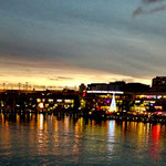 Sydney Harbour bei Nacht....