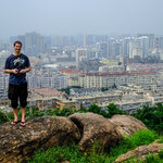 ....oben ganz rechts die Brauerei Tsingtao.... 