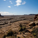 Blick vom 200 m hoch Cliff ins Chaco Tal