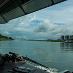 ....im Hintergrund die Riesentore für die neuen Schleusen.....