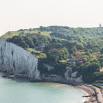 unten direkt am Kanal unser Stellplatz vor dem Pub