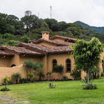 ....solche Anwesen haben die Amerikaner hier gebaut.....