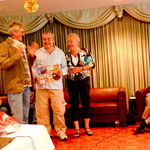 .....die "Überraschung" ist voll gelungen.....