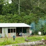 .....die spezifische Kleidung dieser Menschen....