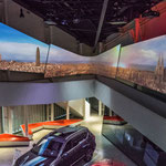 Eine Multimedia-Show von Seat führt den Besucher nach Barcelona