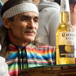 ....mit kühlem Corona.....