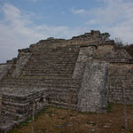 .....und die Pyramide