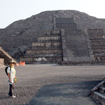 Rita will auf die Mondpyramide