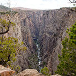 ....700 m tief und nur 300 m breit....