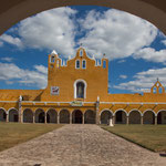 ....Blick auf die Kirche....