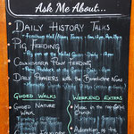 ...ist die Auswahl was das Kloster anbietet nicht toll??  vom schweinefüttern bis zum gemeinsamen Gebet!