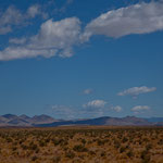 ...weites Wüstenland mit glasklarer Fernsicht