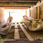 ....Einbäume wie vor 1.000 Jahren.....