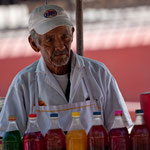 "ich habe grünen, roten und gelben Saft"