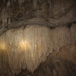 .....viele Stalagniten.....