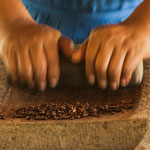 ....und hier beim mahlen....