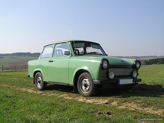 Trabant von rechts vorn